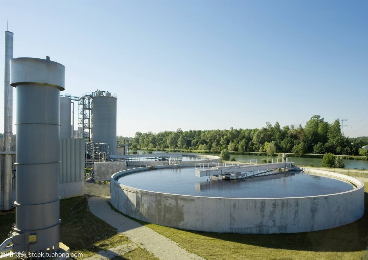 Tratamiento de bicarbonato de sodio para agua.